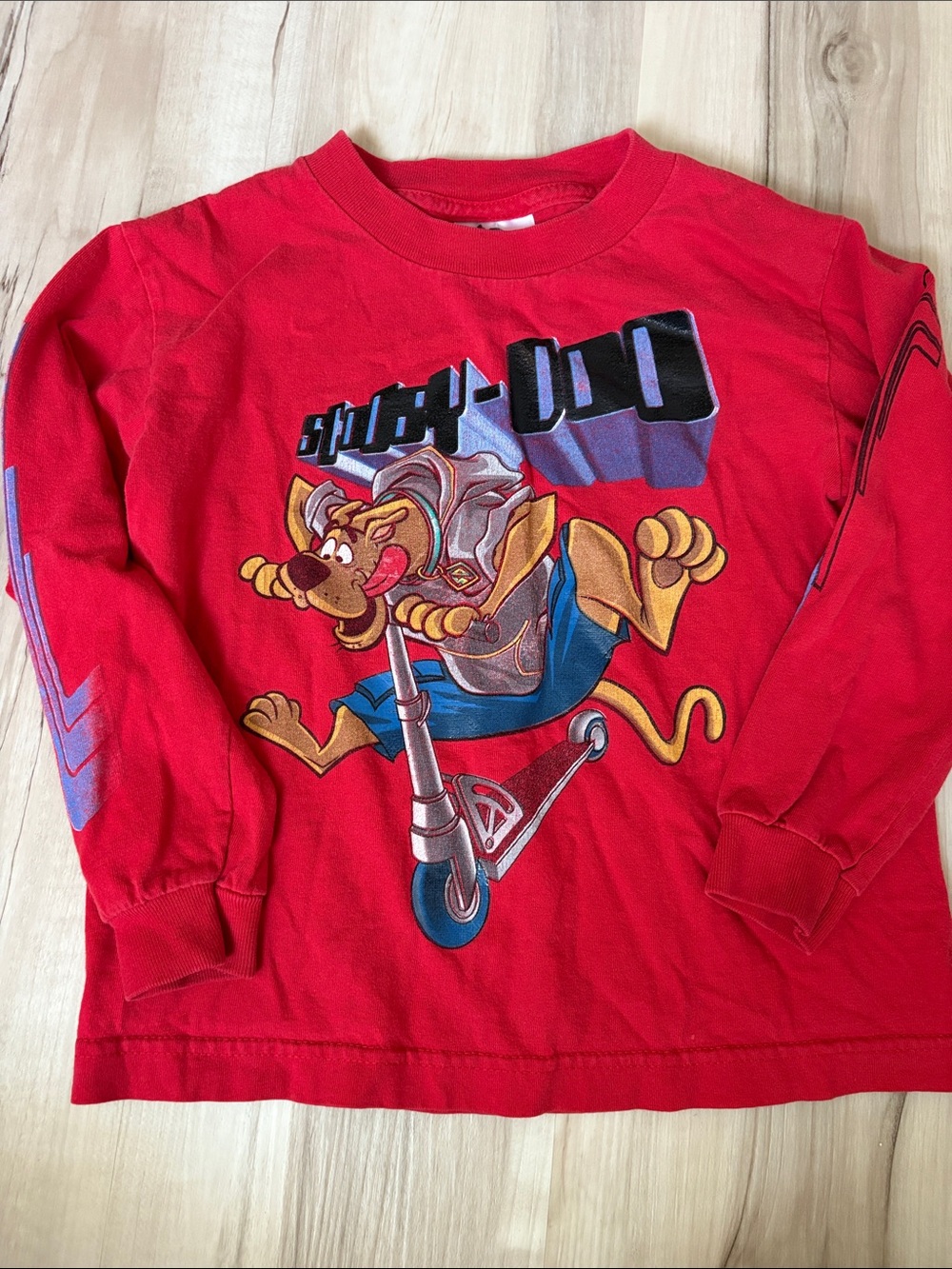Vintage Y2K Scooby-Doo Razor Scooter Red Long Sleeve T-Shirt